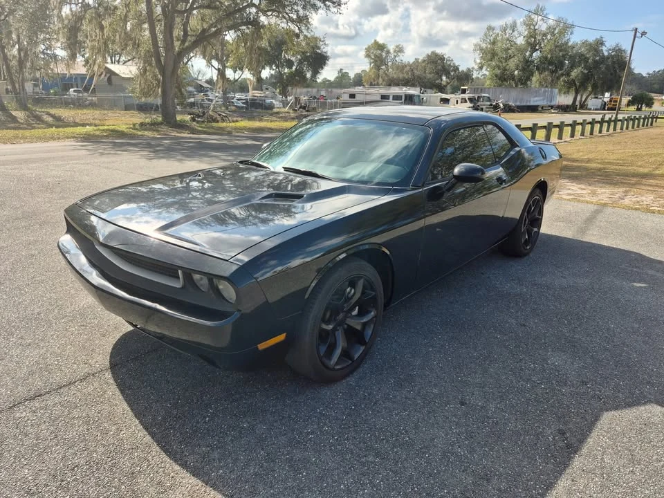 2013 Dodge Challenger 3rd Gen - Image 4 of 10