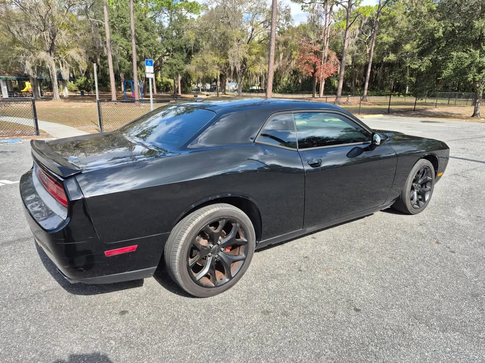 2013 Dodge Challenger 3rd Gen - Image 2 of 10
