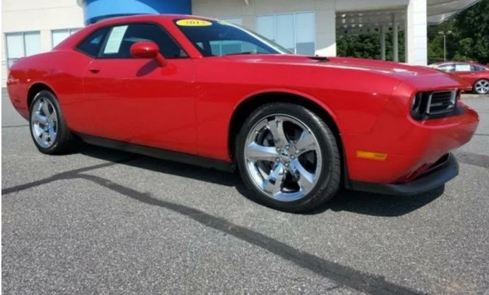 2013 Dodge Challenger 3rd Gen - Image 2 of 8