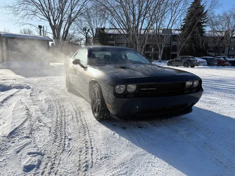 2013 Dodge Challenger SXT