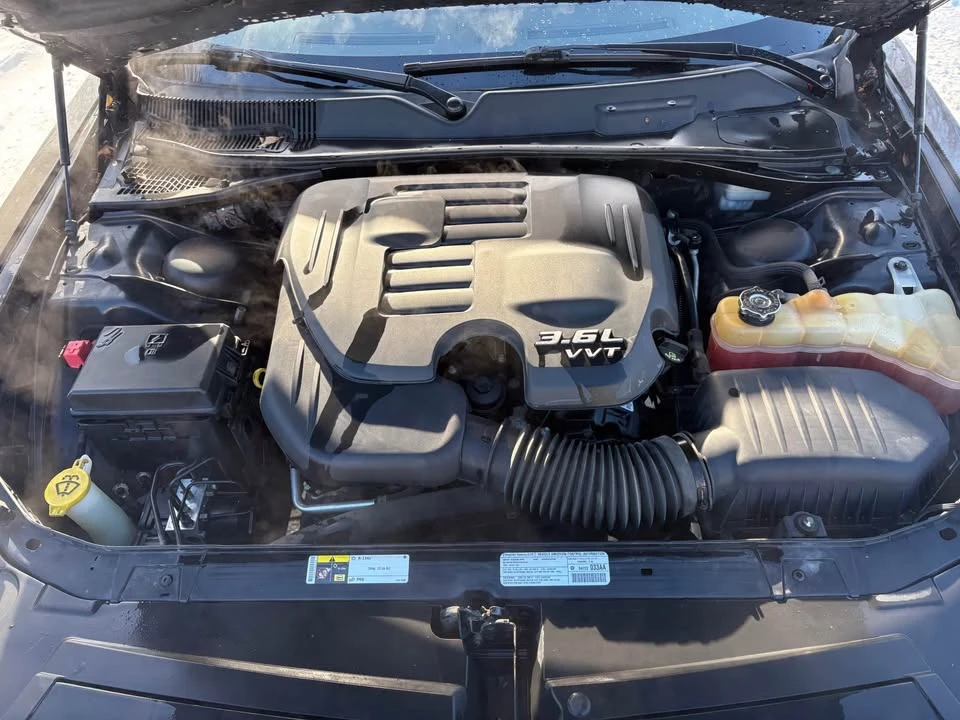 2013 Dodge Challenger 3rd Gen - Image 5 of 20