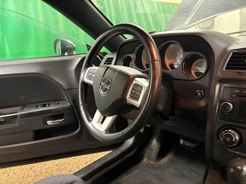 2013 Dodge Challenger 3rd Gen - Image 9 of 20