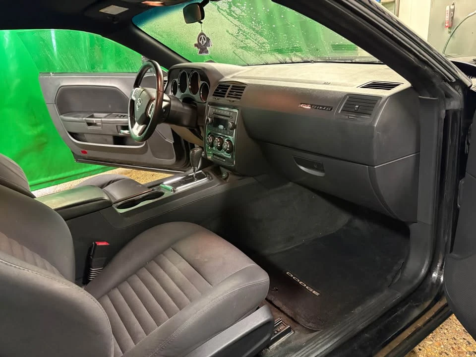2013 Dodge Challenger 3rd Gen - Image 8 of 20
