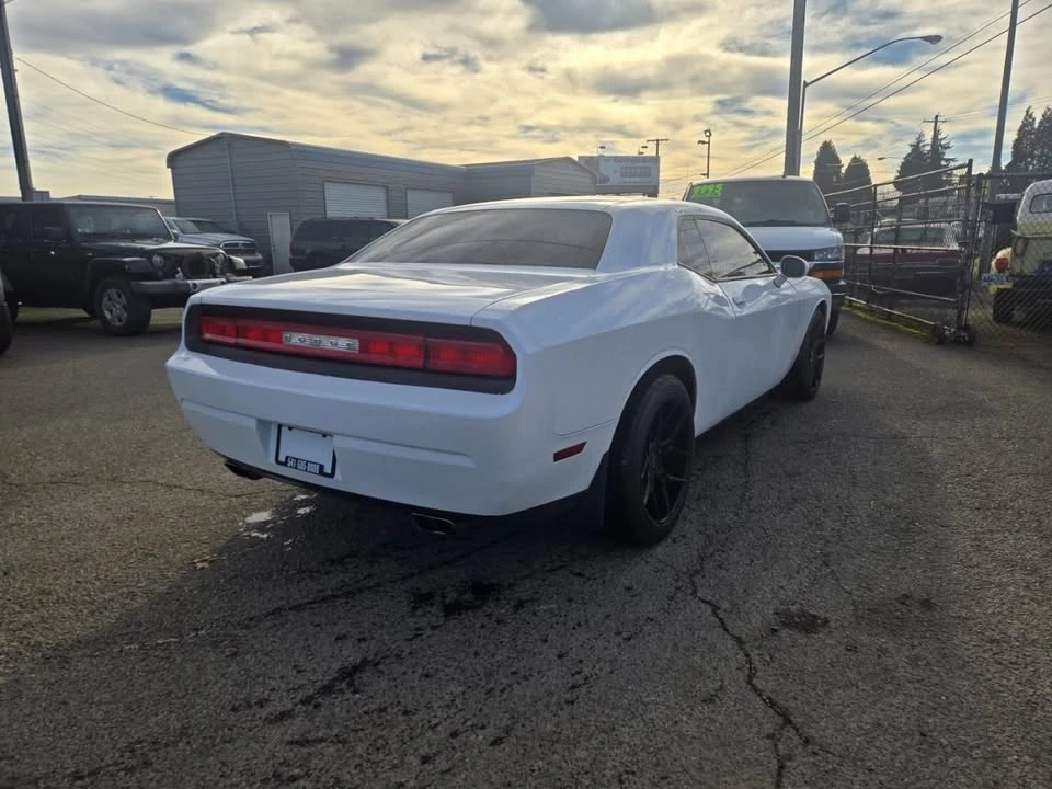 2013 Dodge Challenger 3rd Gen - Image 3 of 9