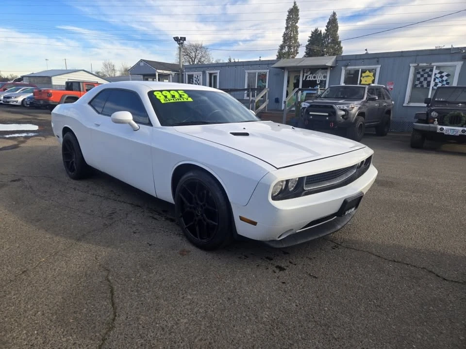 2013 Dodge Challenger 3rd Gen - Image 2 of 9
