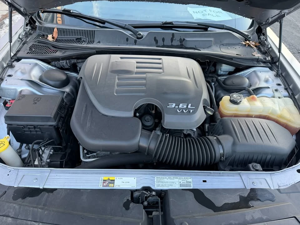 2013 Dodge Challenger 3rd Gen - Image 15 of 20