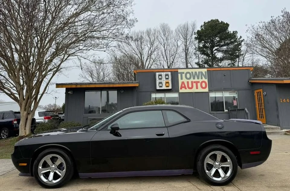 2013 Dodge Challenger 3rd Gen - Image 18 of 18