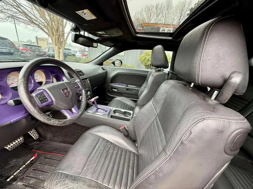 2013 Dodge Challenger 3rd Gen - Image 7 of 18