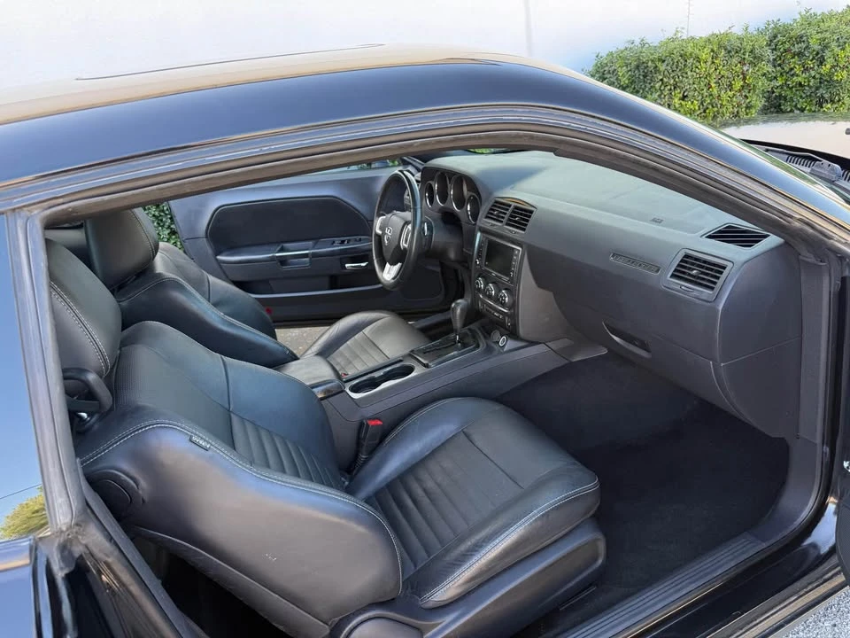 2013 Dodge Challenger 3rd Gen - Image 9 of 11