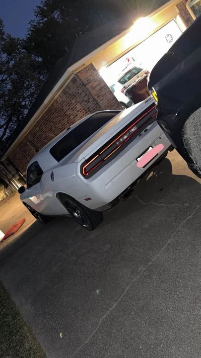 2013 Dodge Challenger 3rd Gen - Image 2 of 6