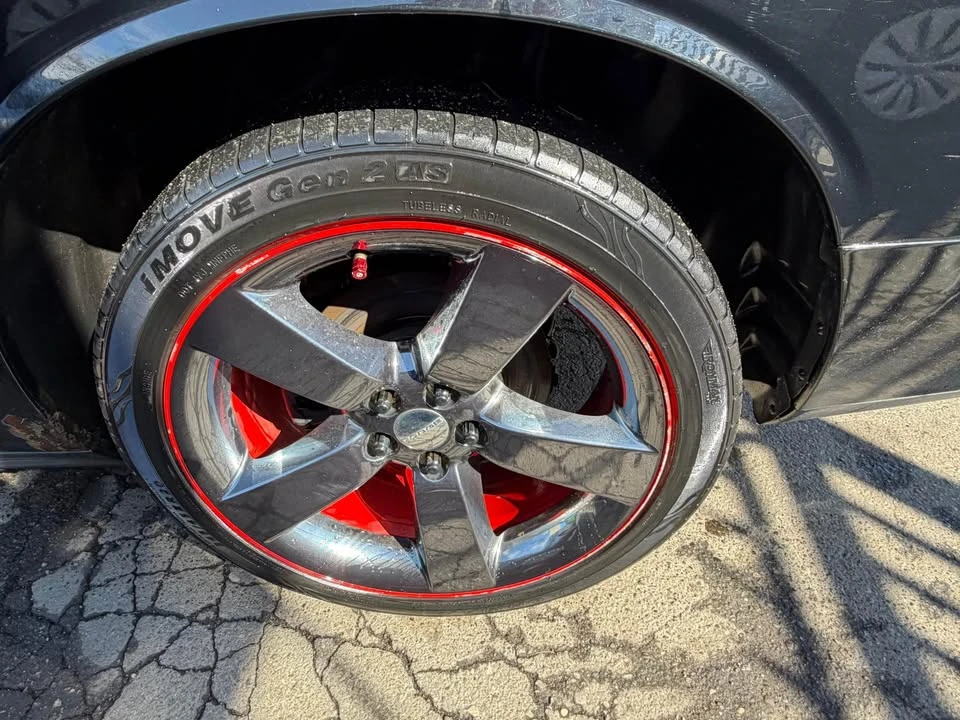 2013 Dodge Challenger 3rd Gen - Image 5 of 8