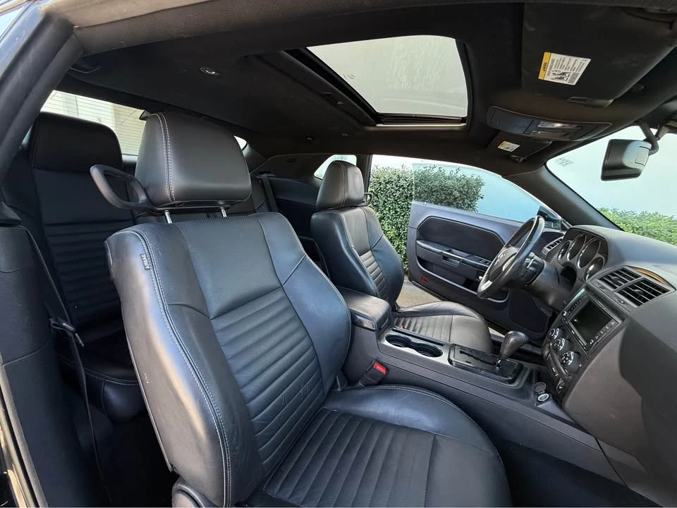 2013 Dodge Challenger 3rd Gen - Image 10 of 11