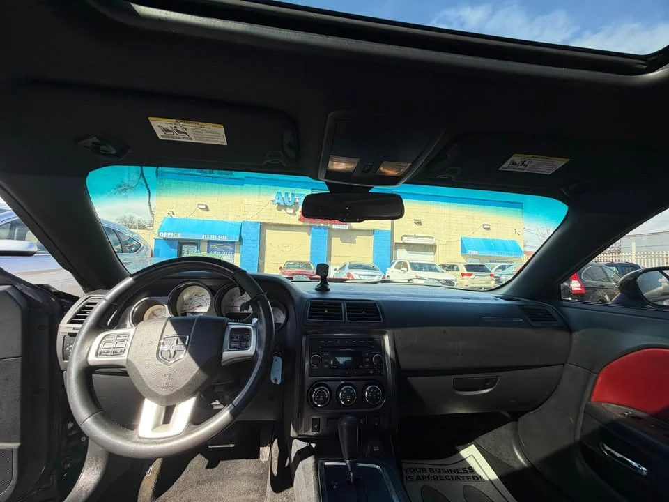 2013 Dodge Challenger 3rd Gen - Image 6 of 8