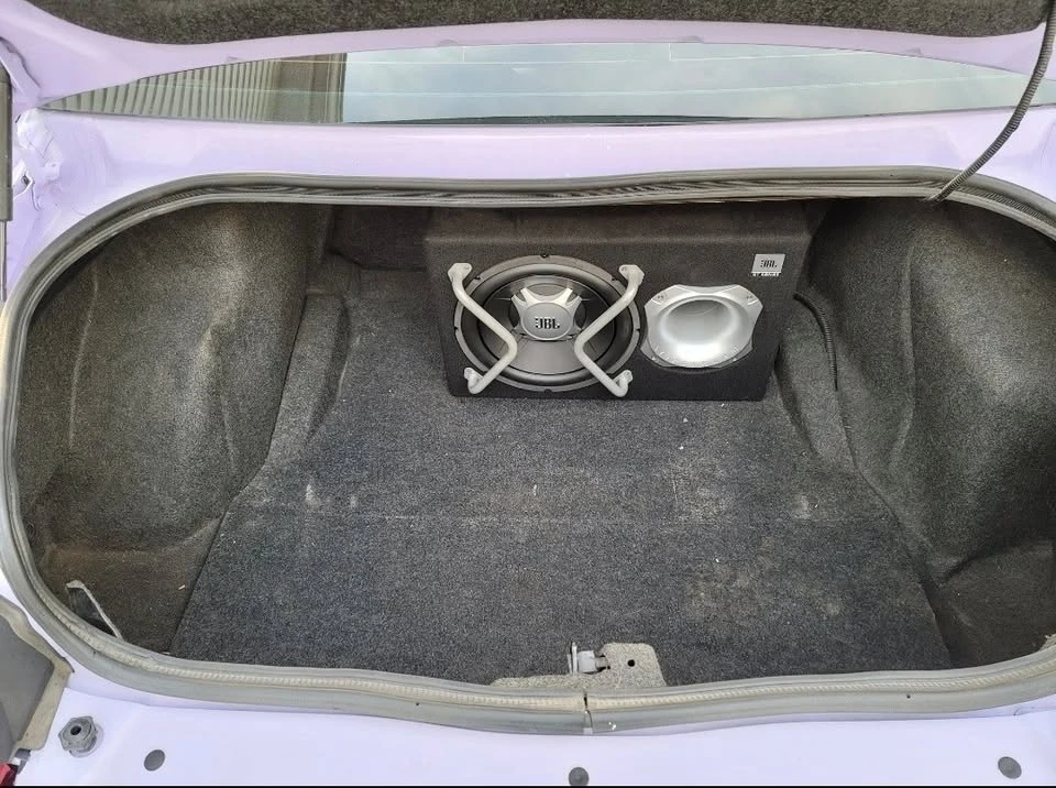 2013 Dodge Challenger 3rd Gen - Image 6 of 9