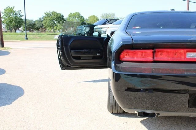2013 Dodge Challenger 3rd Gen - Image 9 of 20