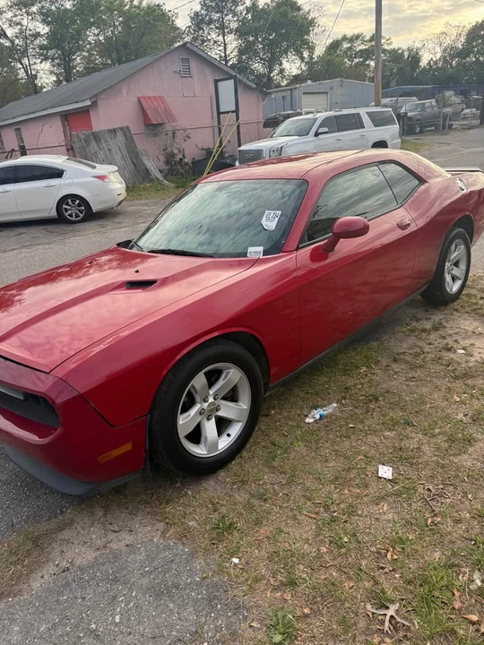 2013 Dodge Challenger 3rd Gen - Image 2 of 8
