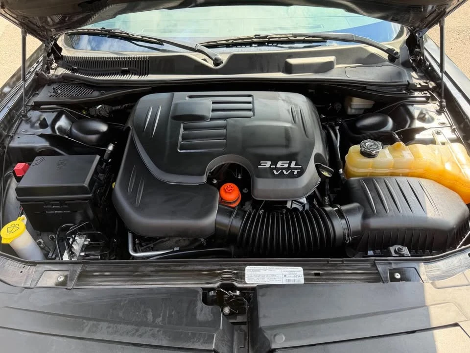 2013 Dodge Challenger - Image 12 of 20