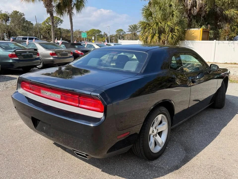 2013 Dodge Challenger - Image 6 of 20
