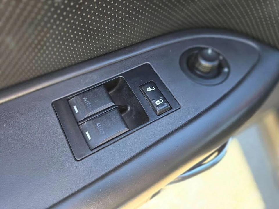 2013 Dodge Challenger 3rd Gen - Image 13 of 20