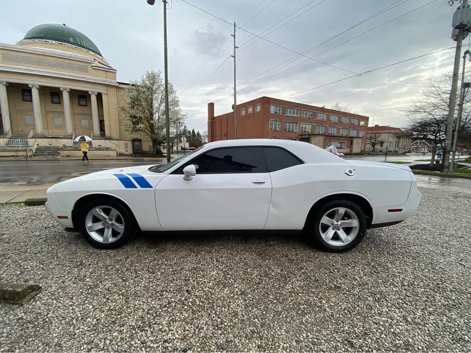 2013 Dodge Challenger 3rd Gen - Image 4 of 10