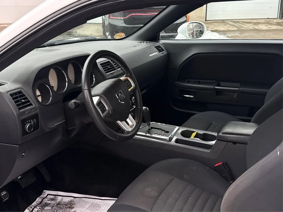 2013 Dodge Challenger 3rd Gen - Image 9 of 20