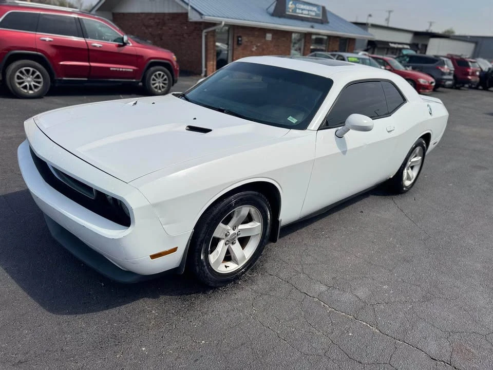 2013 Dodge Challenger - Image 16 of 17