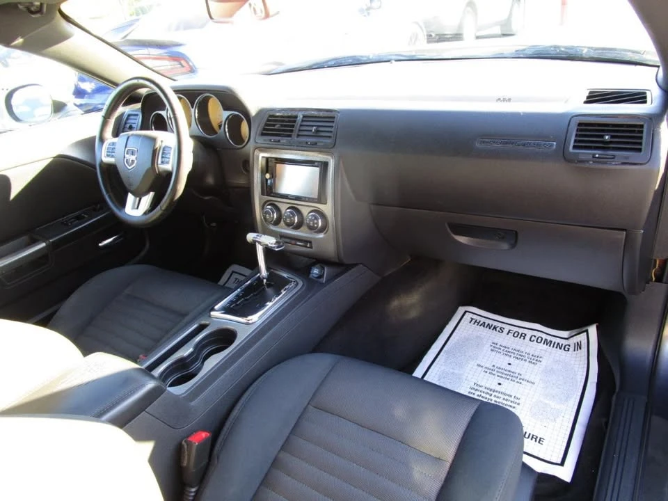 2013 Dodge Challenger 3rd Gen - Image 9 of 20
