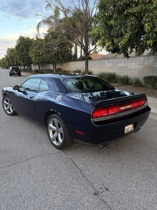 2013 Dodge Challenger 3rd Gen - Image 5 of 11