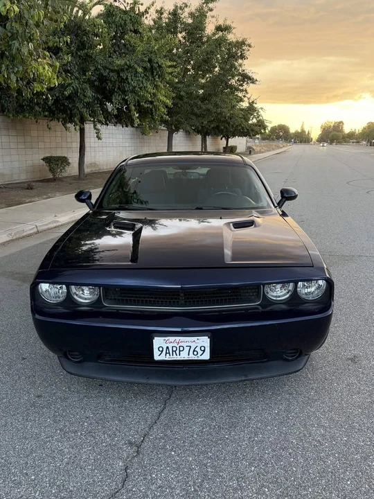 2013 Dodge Challenger 3rd Gen - Image 2 of 11