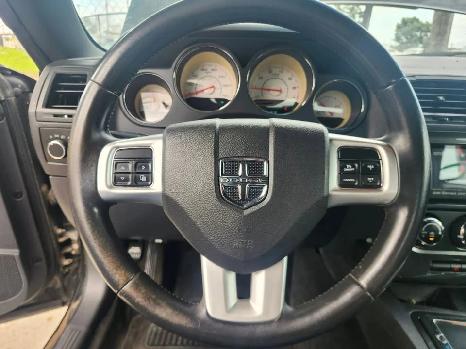 2013 Dodge Challenger 3rd Gen - Image 15 of 18
