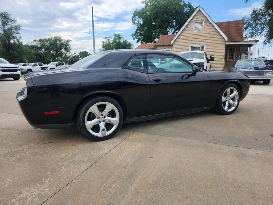2013 Dodge Challenger 3rd Gen - Image 8 of 18