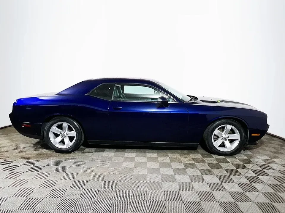 2013 Dodge Challenger 3rd Gen - Image 7 of 20