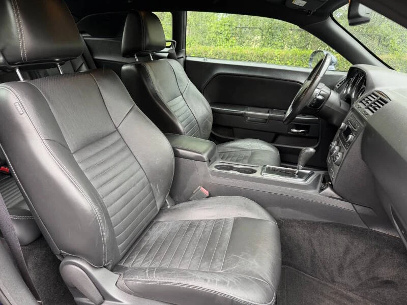 2013 Dodge Challenger 3rd Gen - Image 16 of 20