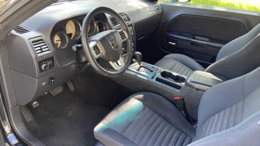 2013 Dodge Challenger 3rd Gen - Image 3 of 14