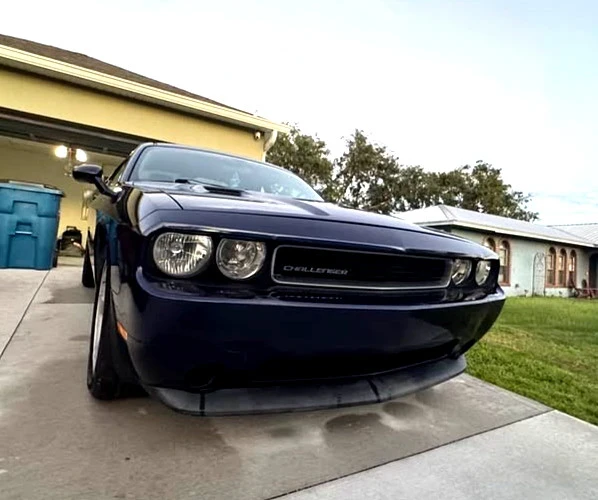 2013 Dodge Challenger 3rd Gen - Image 2 of 11