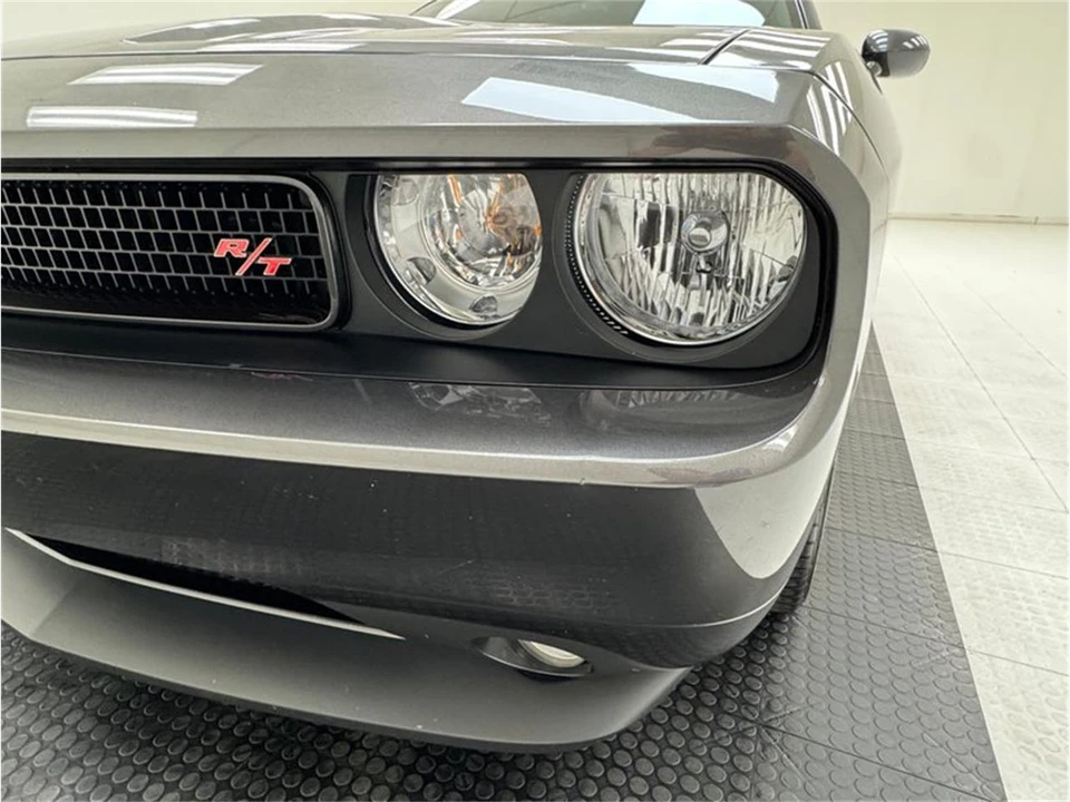 2013 Dodge Challenger 3rd Gen - Image 11 of 31