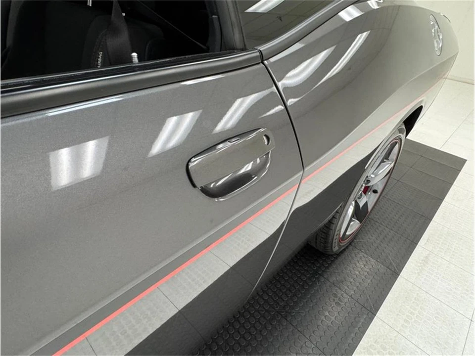 2013 Dodge Challenger 3rd Gen - Image 17 of 31