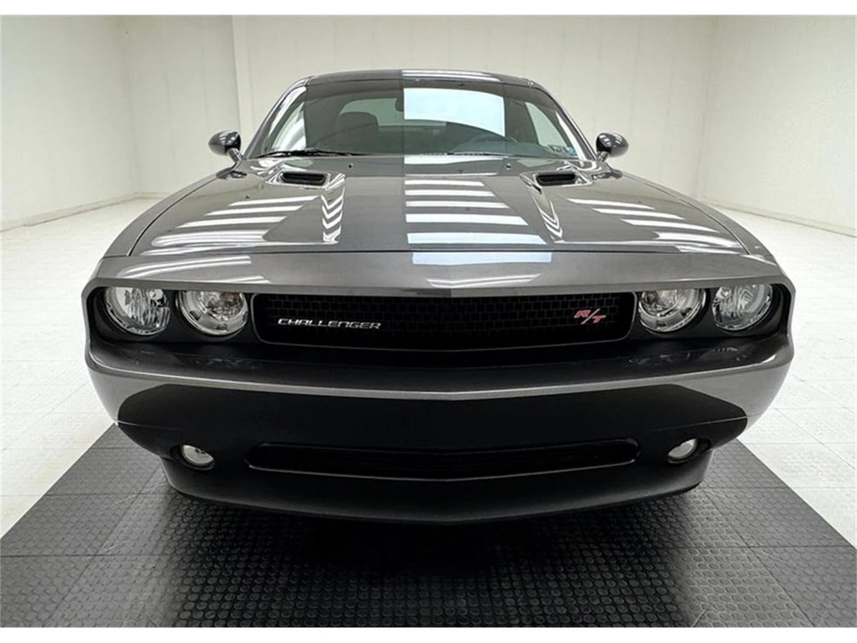 2013 Dodge Challenger 3rd Gen - Image 8 of 31