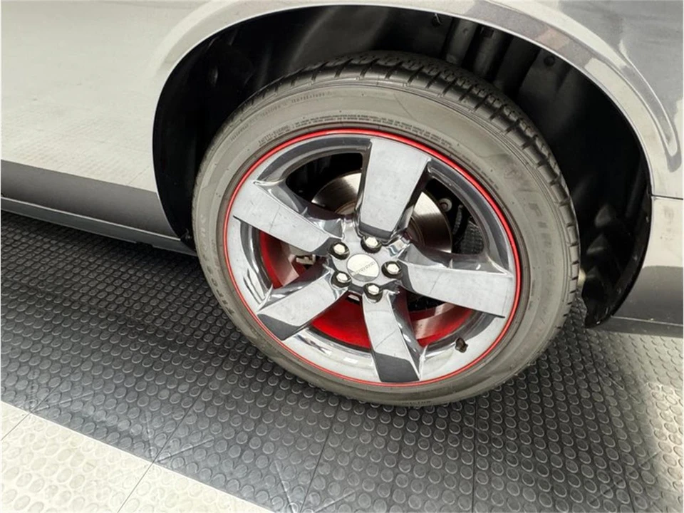 2013 Dodge Challenger 3rd Gen - Image 19 of 31