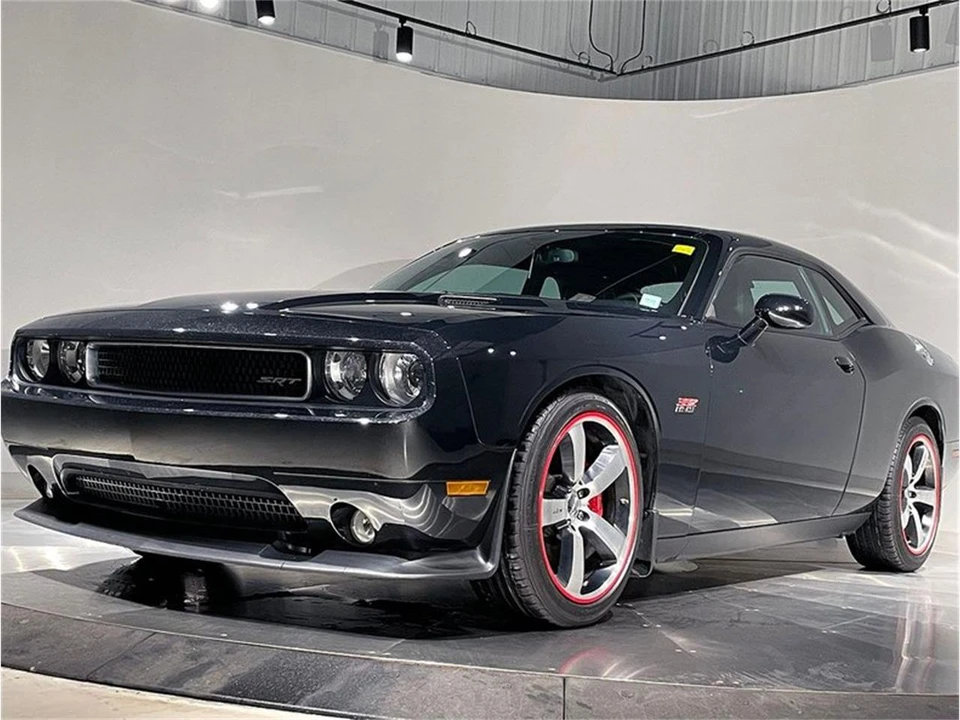 2013 Dodge Challenger 3rd Gen - Image 16 of 31