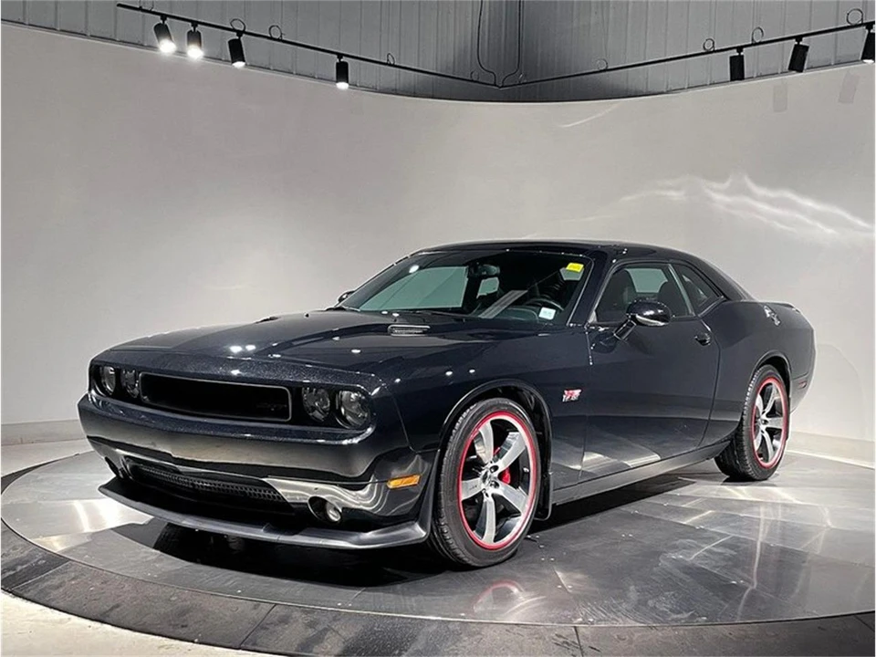 2013 Dodge Challenger 3rd Gen - Image 2 of 31