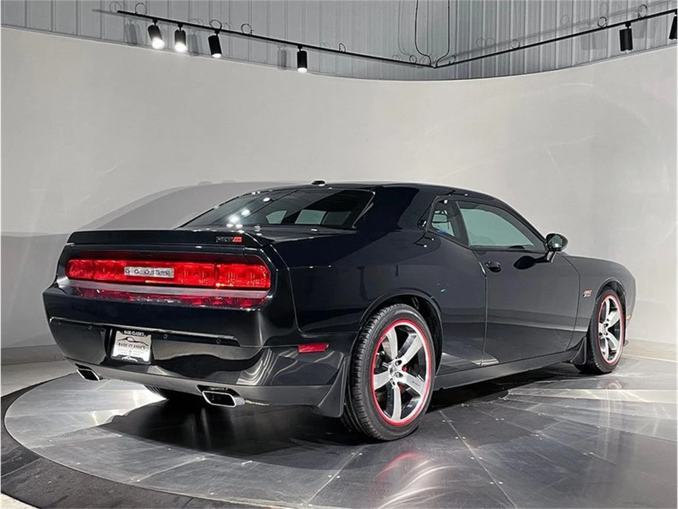 2013 Dodge Challenger 3rd Gen - Image 6 of 31
