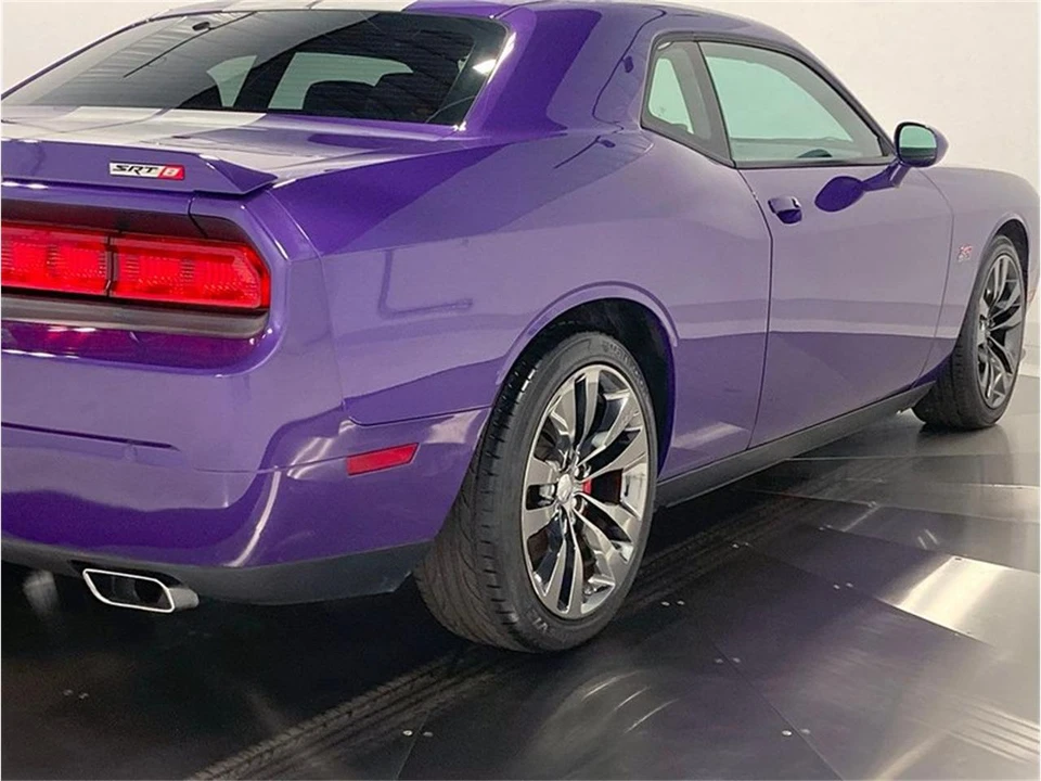 2013 Dodge Challenger 3rd Gen - Image 6 of 31