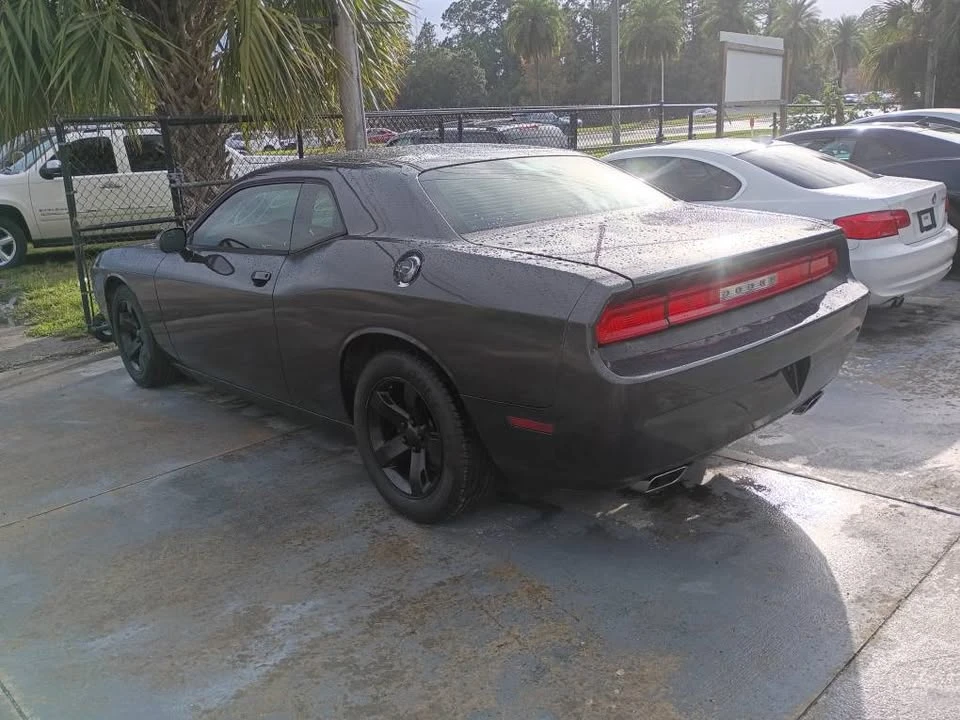2013 Dodge Challenger 3rd Gen - Image 3 of 7
