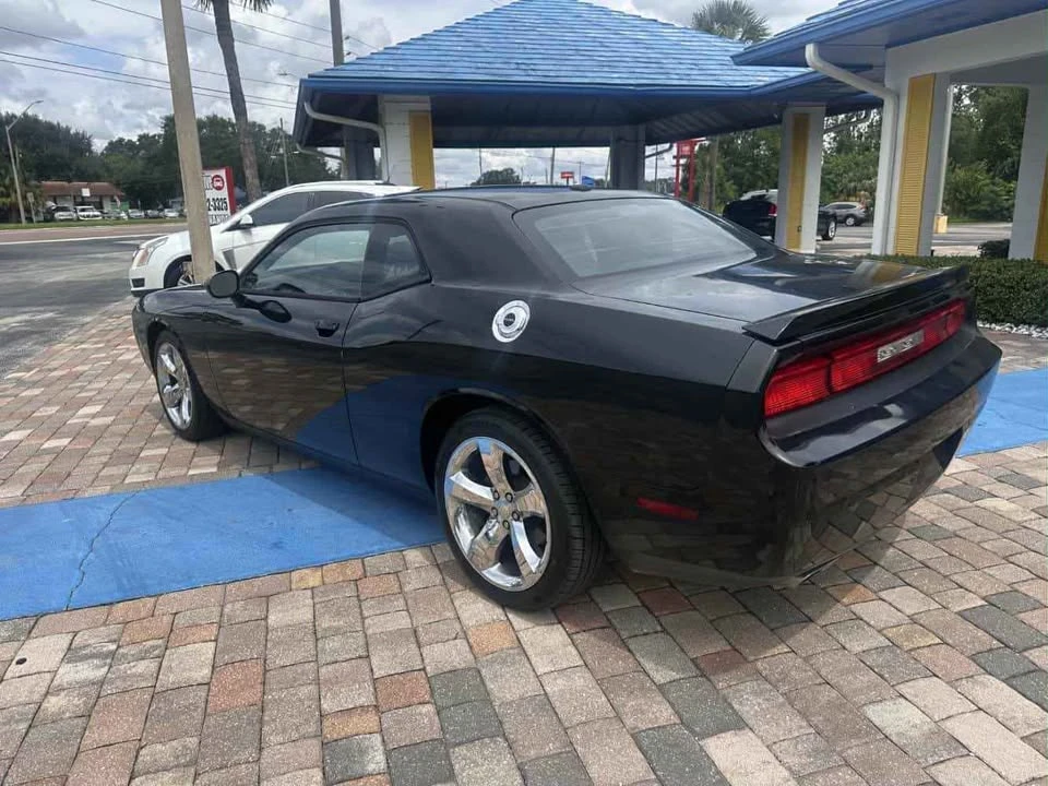 2013 Dodge Challenger 3rd Gen - Image 4 of 6