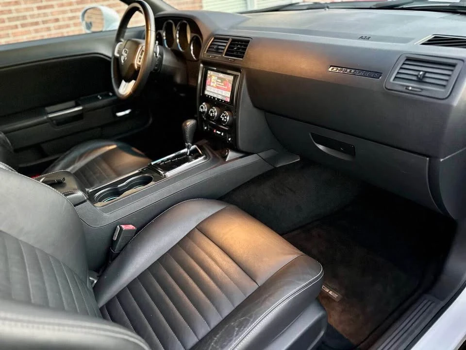 2013 Dodge Challenger 3rd Gen - Image 6 of 12
