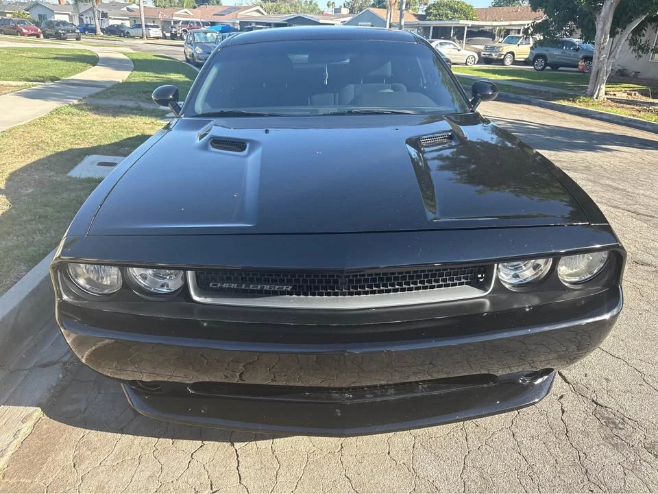 2013 Dodge Challenger 3rd Gen - Image 2 of 9