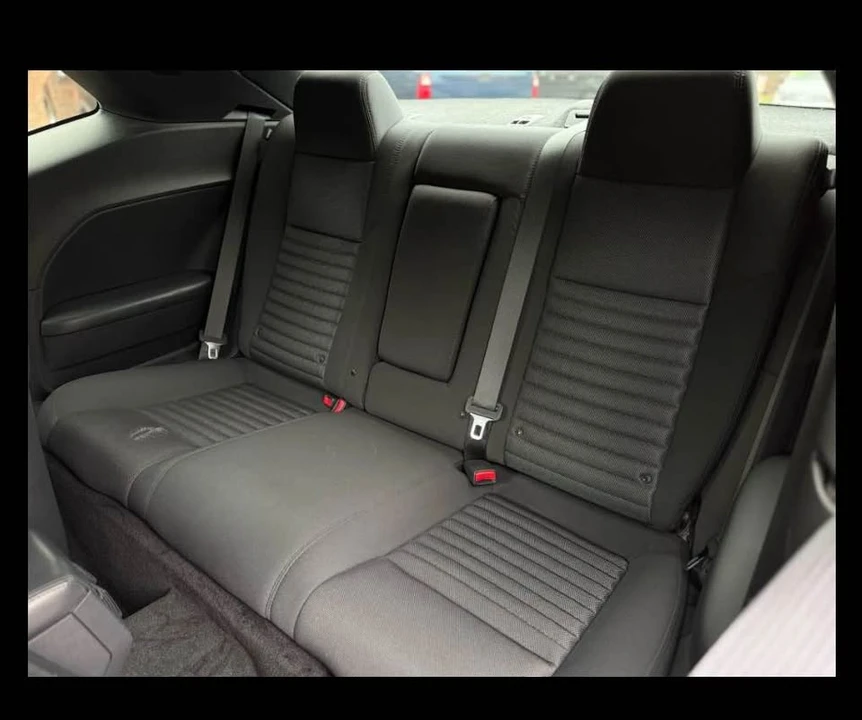 2013 Dodge Challenger 3rd Gen - Image 10 of 11