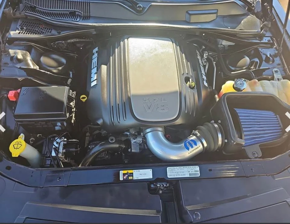 2013 Dodge Challenger 3rd Gen - Image 13 of 14