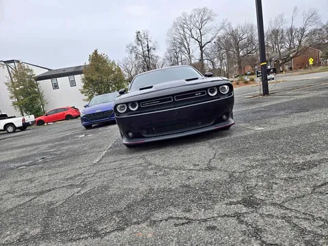 2013 Dodge Challenger Coupe 2D